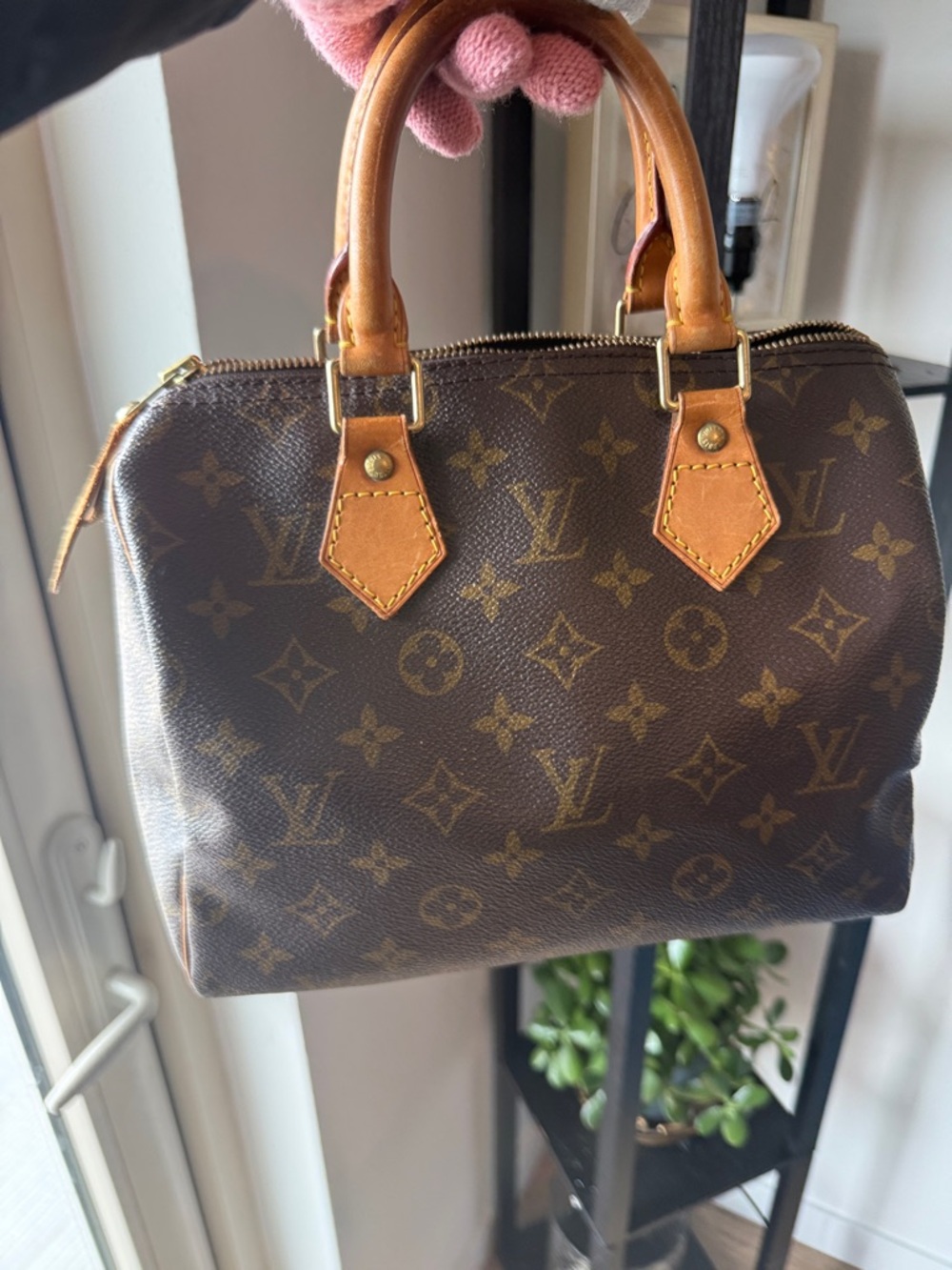 Louis Vuitton Brown Monogram Speedy 25 Satchel with Tan Trim